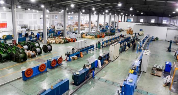 ADSS GYXTW 光ファイバーケーブル 屋外光ケーブル シングルモード MDPE光ケーブル 24コア光ケーブル 14