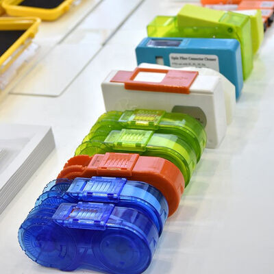 MPO/MTP 500+のCLE-BOX-MPO用光ファイバーコネクタリールクリーナー